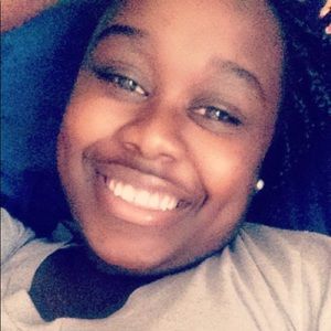 Meet your Posher, Marchae